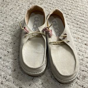 Women’s Tan Hey Dudes